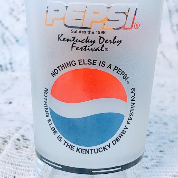 VINTAGE COLLECTIBLE OFFICIAL PEPSI 1998 KENTUCKY DERBY FESTIVAL GLASS 5.25" - Picture 9 of 10